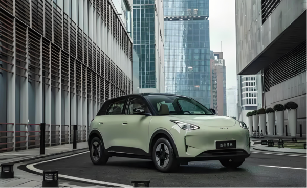 金牛王 轿车稳、SUV火、MPV新，2025上半年细分领域透视！
